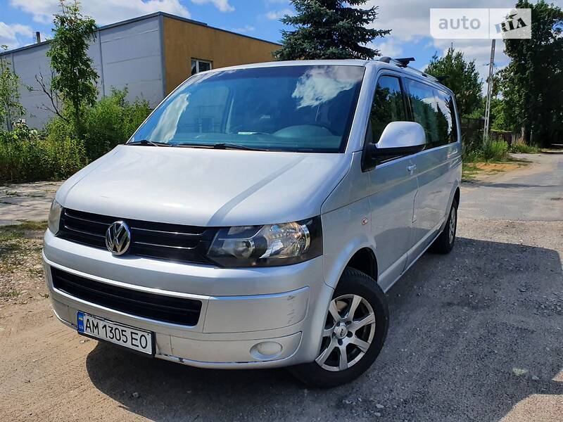 Минивэн Volkswagen Transporter 2011 в Житомире