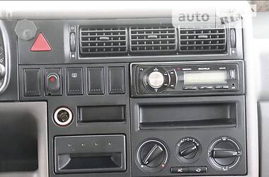 Минивэн Volkswagen Transporter 2002 в 