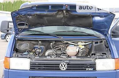Минивэн Volkswagen Transporter 2002 в 