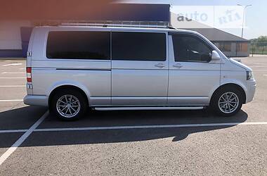 Минивэн Volkswagen Transporter 2014 в 