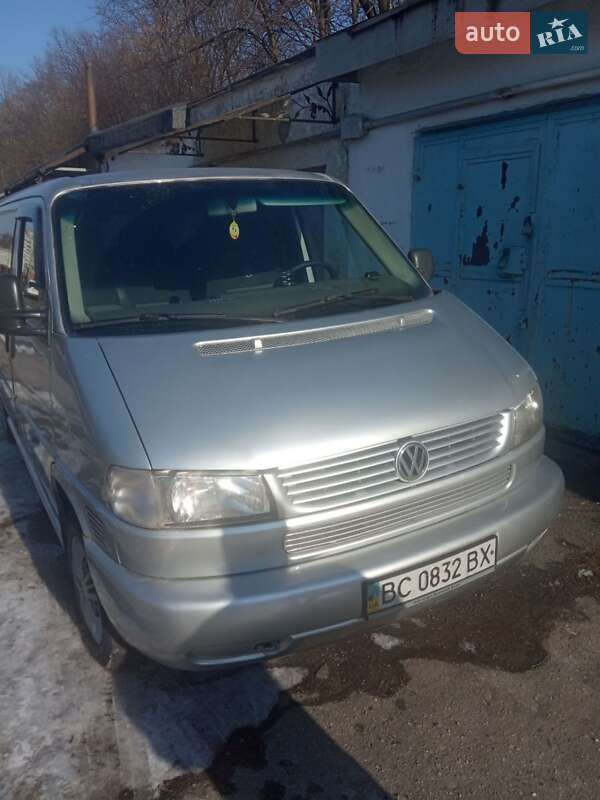 Минивэн Volkswagen Transporter 2000 в Львове