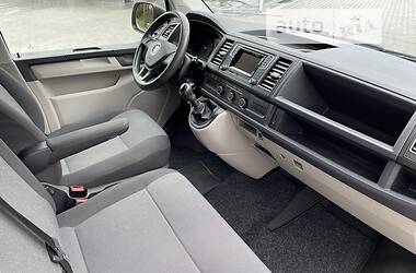 Грузовой фургон Volkswagen Transporter 2017 в 