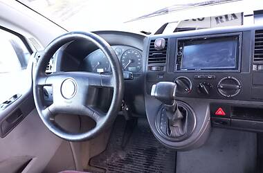 Вантажопасажирський фургон Volkswagen Transporter 2006 в 