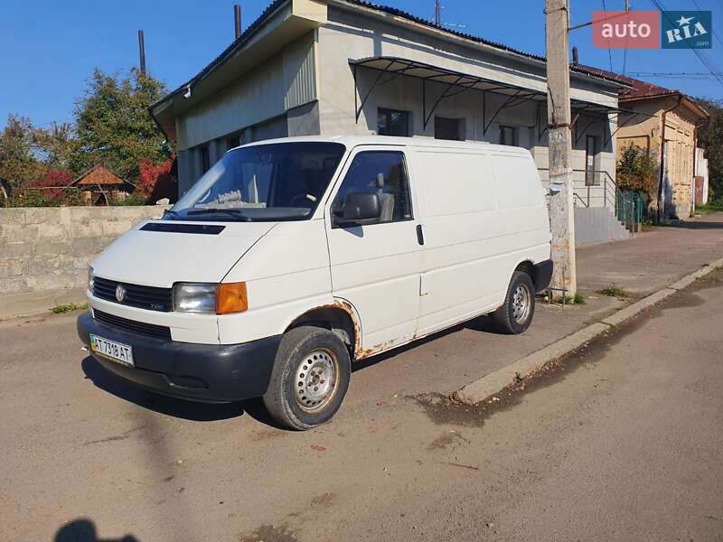 Минивэн Volkswagen Transporter 2000 в Коломые