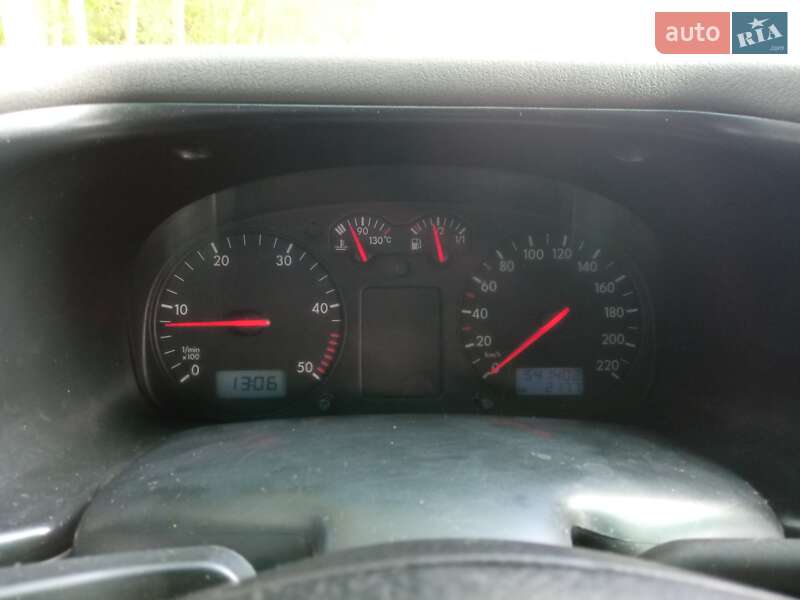 Минивэн Volkswagen Transporter 2003 в Киеве