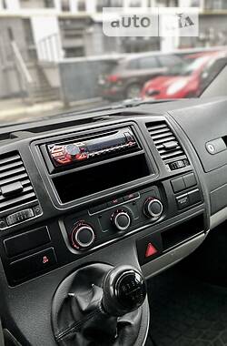 Грузовой фургон Volkswagen Transporter 2014 в 