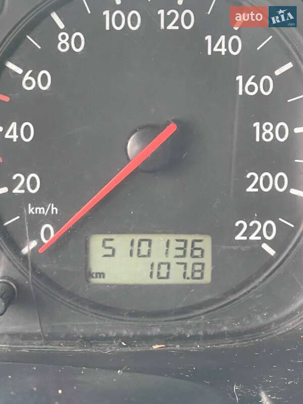 Минивэн Volkswagen Transporter 2003 в Ровно