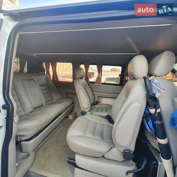Мінівен Volkswagen Transporter 2011 в Дніпрі