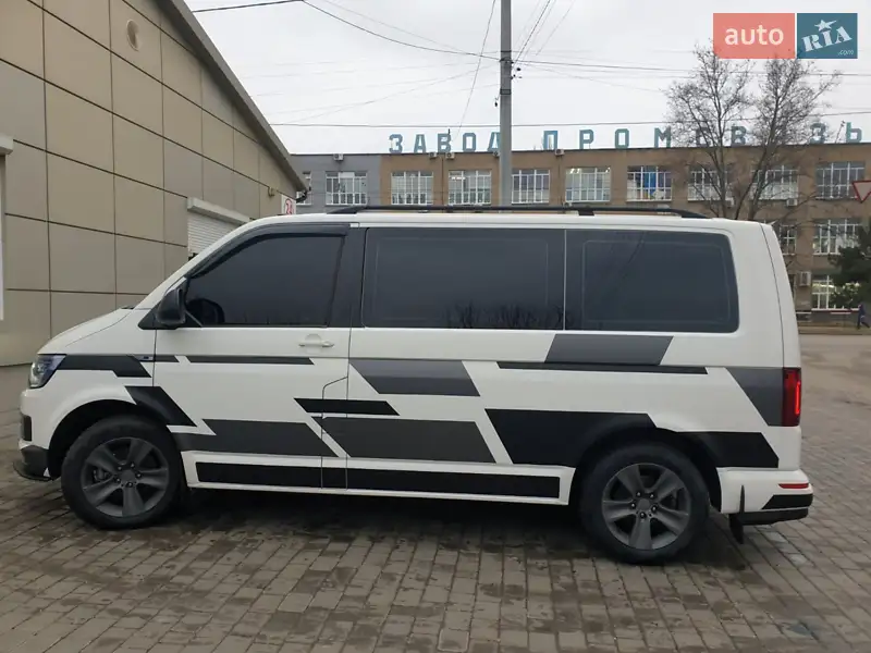 Volkswagen Transporter 2015 VIN WV1ZZZ7HZGH046368 фото оголошення 12 з 41