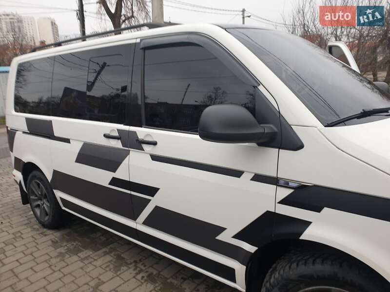 Минивэн Volkswagen Transporter 2015 в Одессе