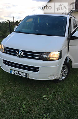 Минивэн Volkswagen Transporter 2015 в Львове