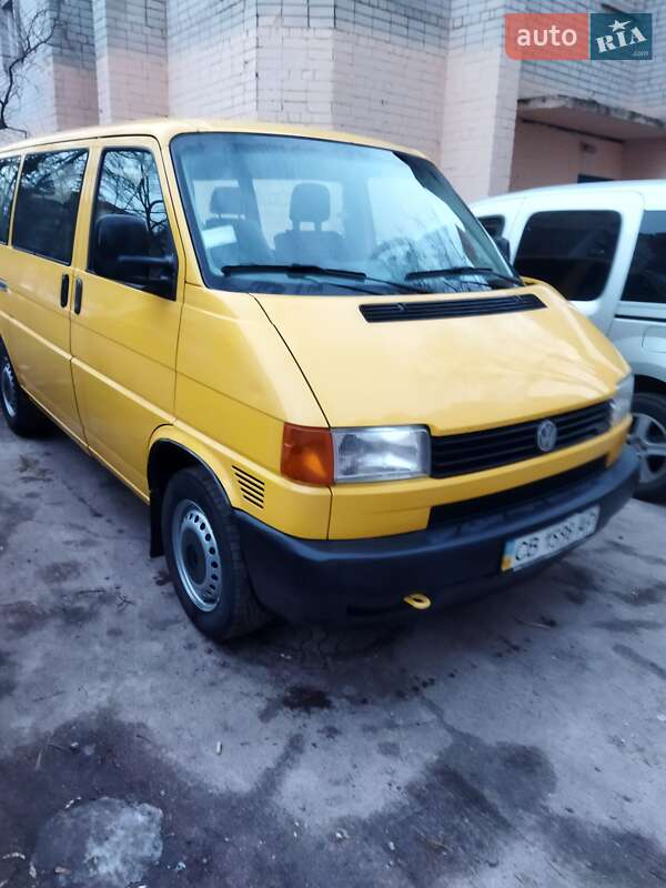 Мінівен Volkswagen Transporter 2003 в Чернігові