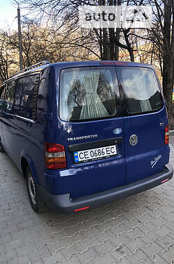 Минивэн Volkswagen Transporter 2004 в Черновцах