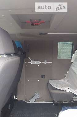 Бронированный автомобиль Volkswagen Transporter 2014 в 