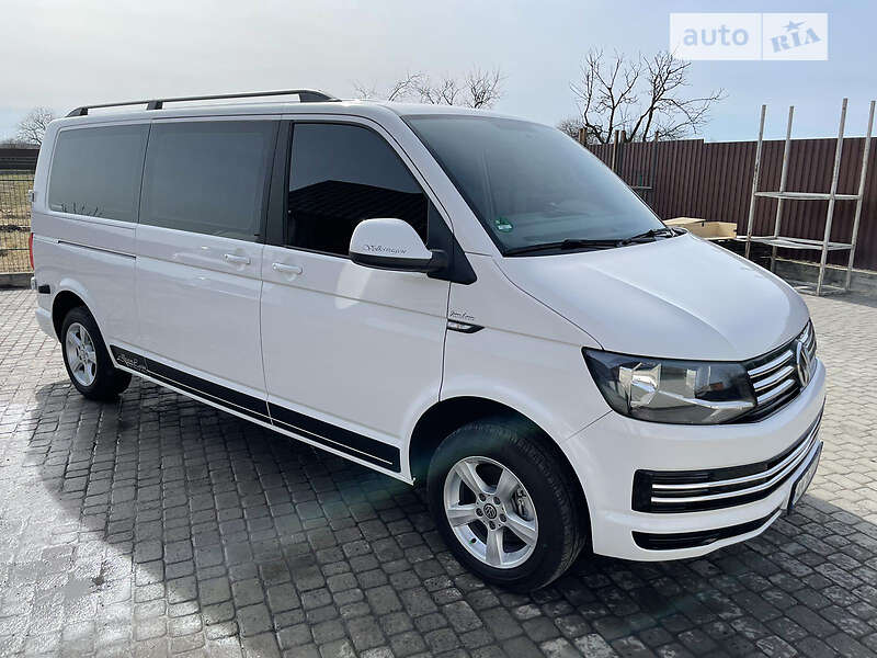 Минивэн Volkswagen Transporter 2017 в Черновцах