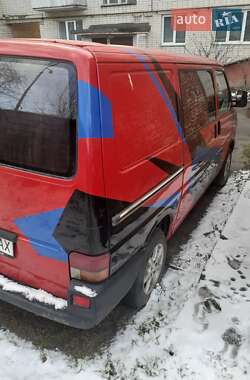 Минивэн Volkswagen Transporter 1996 в Ровно
