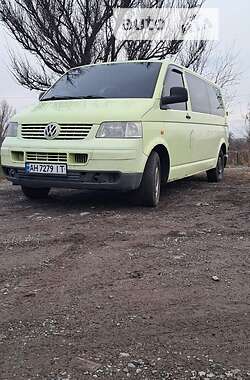 Мінівен Volkswagen Transporter 2004 в Краматорську