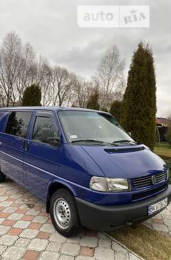 Вантажопасажирський фургон Volkswagen Transporter 2003 в Острозі