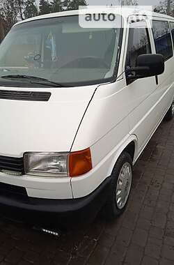 Мінівен Volkswagen Transporter 1996 в Рівному