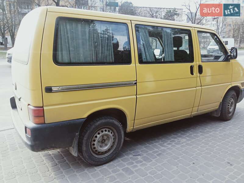 Минивэн Volkswagen Transporter 1999 в Новояворовске