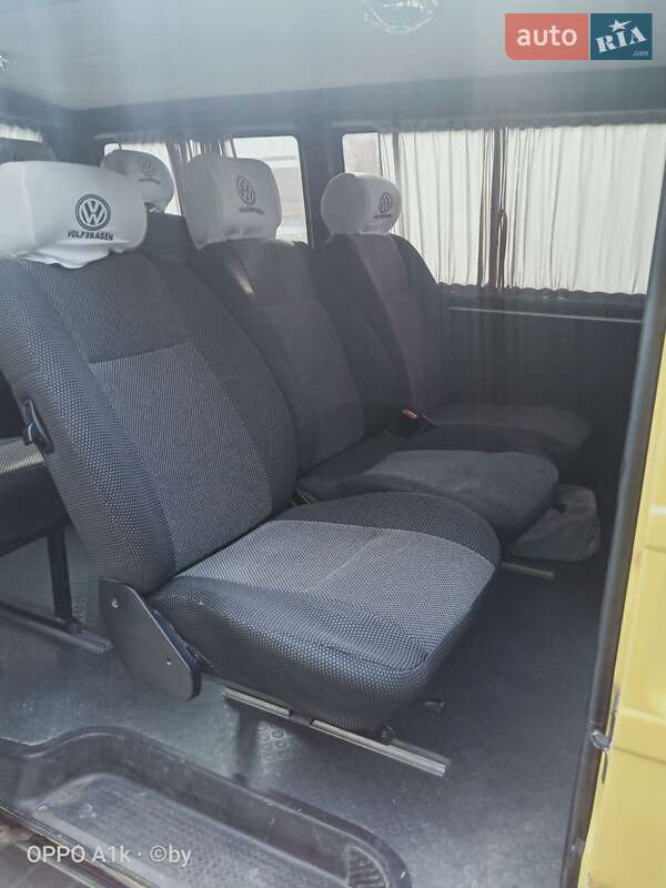 Минивэн Volkswagen Transporter 1999 в Новояворовске