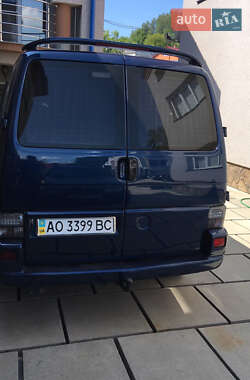 Минивэн Volkswagen Transporter 2002 в 
