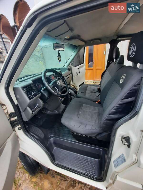 Минивэн Volkswagen Transporter 2001 в Надворной