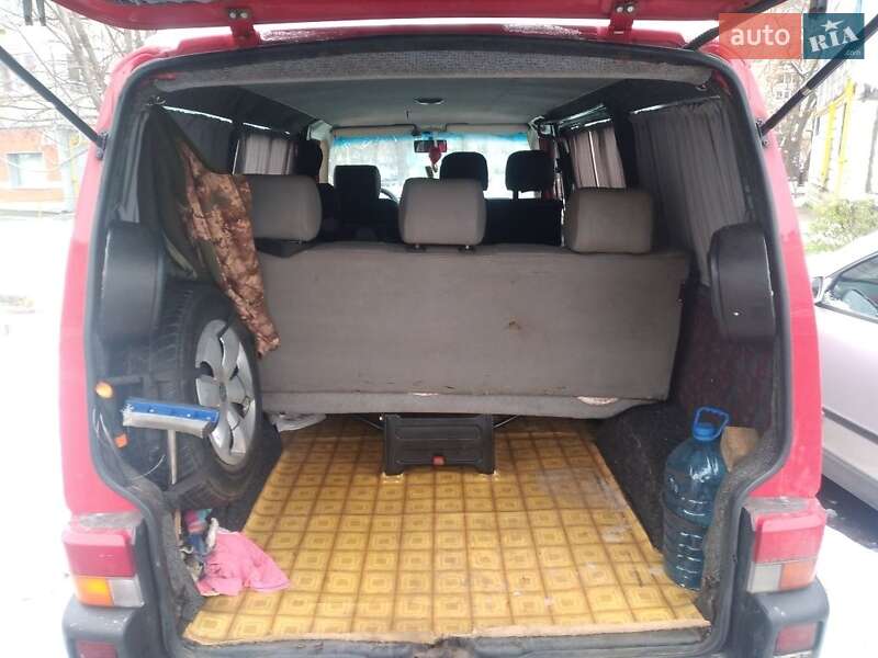 Минивэн Volkswagen Transporter 1991 в Киеве