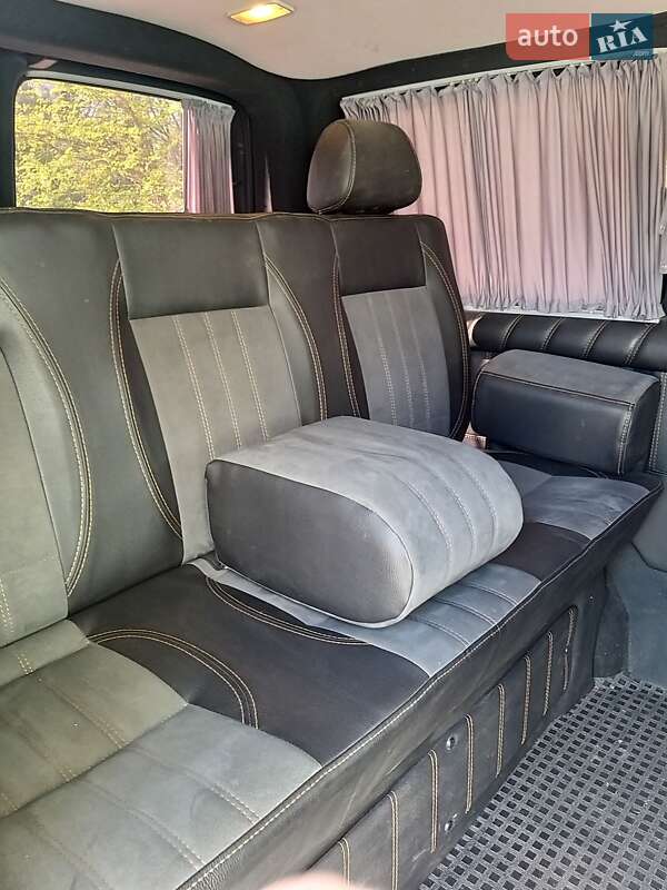 Мінівен Volkswagen Transporter 2015 в Запоріжжі