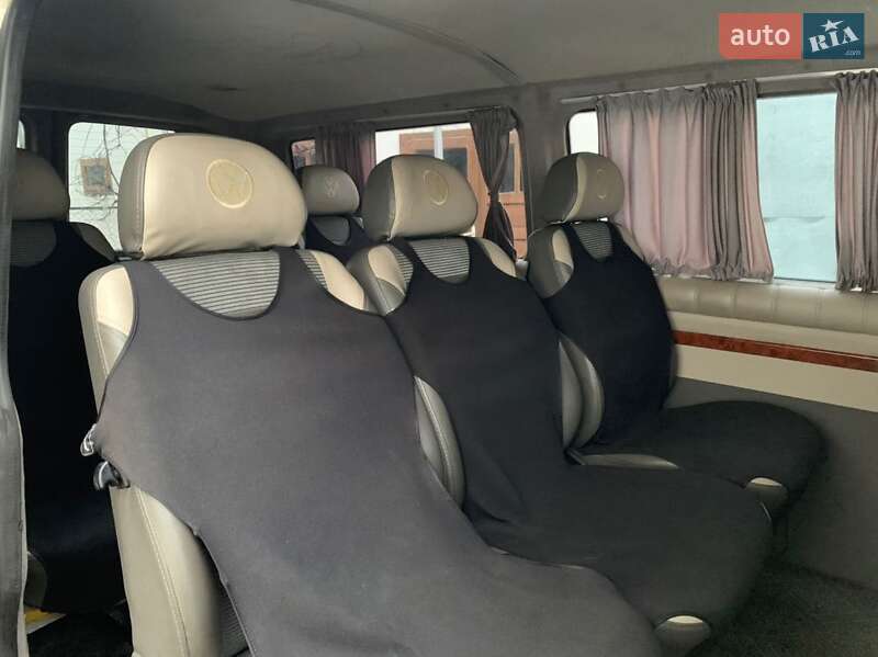 Минивэн Volkswagen Transporter 2006 в Тячеве