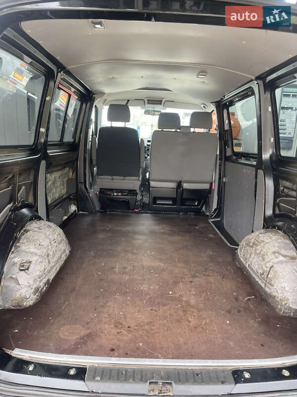 Минивэн Volkswagen Transporter 2007 в Любомле