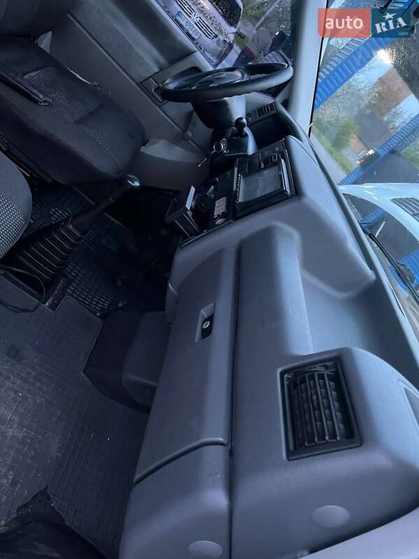 Минивэн Volkswagen Transporter 1996 в Полтаве
