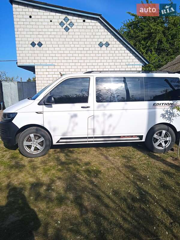 Мінівен Volkswagen Transporter 2017 в Броварах