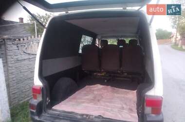 Минивэн Volkswagen Transporter 2002 в 