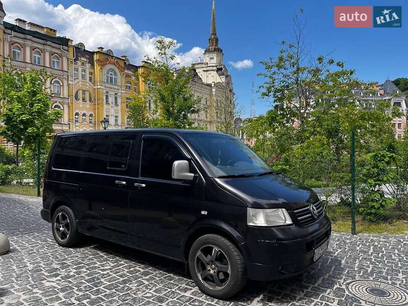 Минивэн Volkswagen Transporter 2005 в Киеве