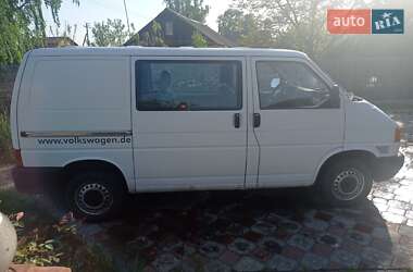 Минивэн Volkswagen Transporter 2000 в 