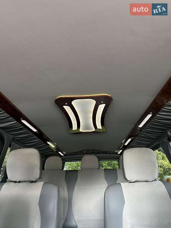 Минивэн Volkswagen Transporter 2009 в Ивано-Франковске