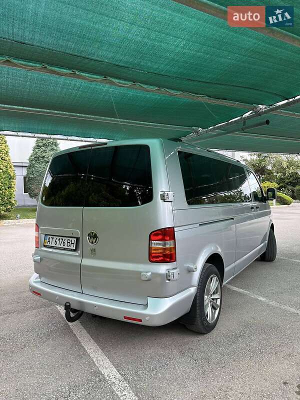 Минивэн Volkswagen Transporter 2009 в Ивано-Франковске