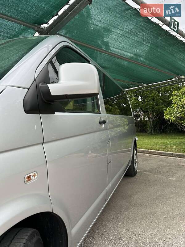 Минивэн Volkswagen Transporter 2009 в Ивано-Франковске