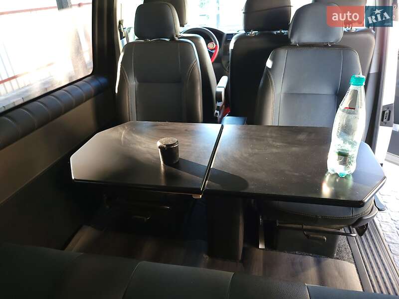 Минивэн Volkswagen Transporter 2008 в Коростышеве