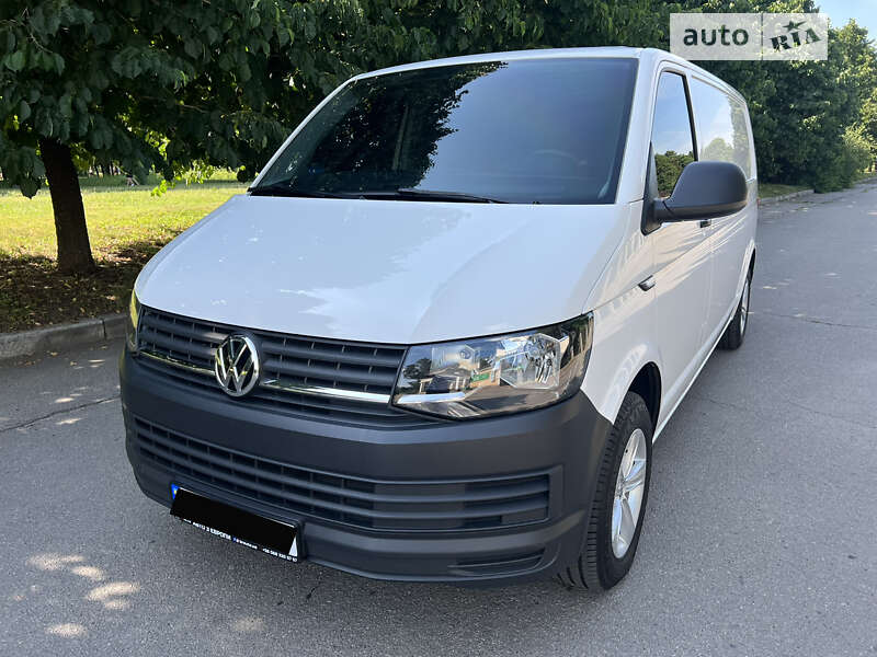 Грузовой фургон Volkswagen Transporter 2017 в Умани