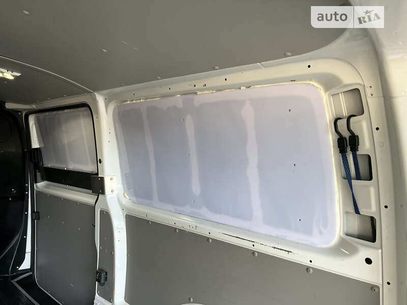 Грузовой фургон Volkswagen Transporter 2017 в Умани
