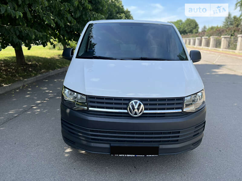 Грузовой фургон Volkswagen Transporter 2017 в Умани