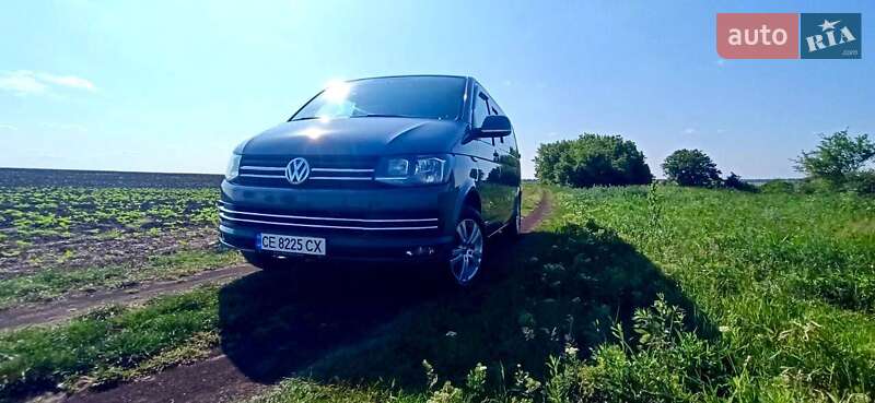 Минивэн Volkswagen Transporter 2017 в 