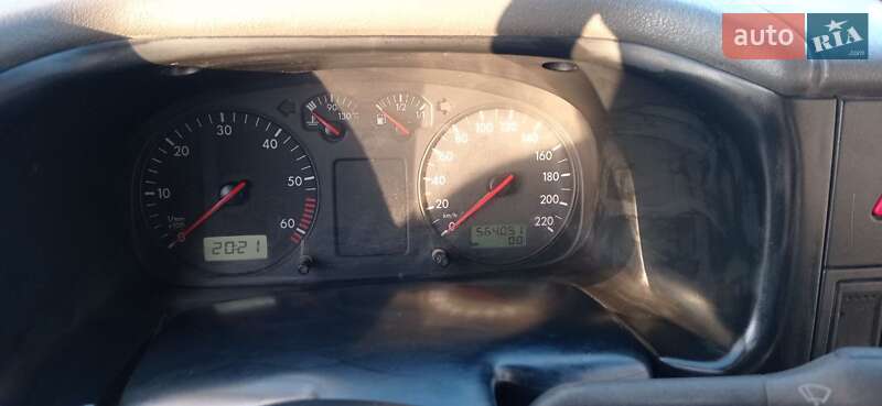 Минивэн Volkswagen Transporter 2000 в Луцке