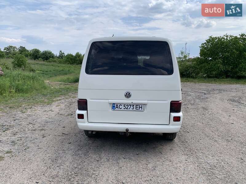 Минивэн Volkswagen Transporter 2000 в Луцке