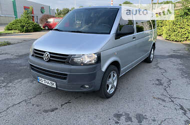 Мінівен Volkswagen Transporter 2011 в Мукачевому