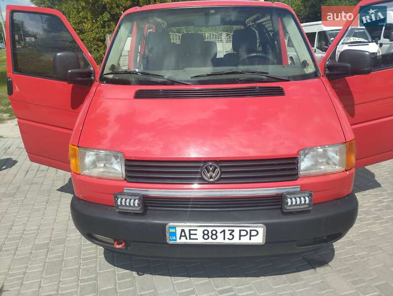 Минивэн Volkswagen Transporter 2003 в Павлограде