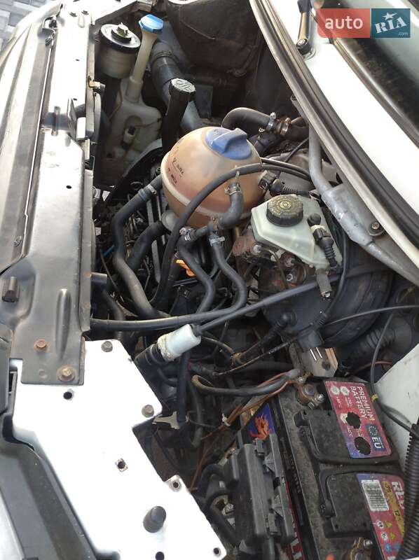 Минивэн Volkswagen Transporter 2001 в Лубнах