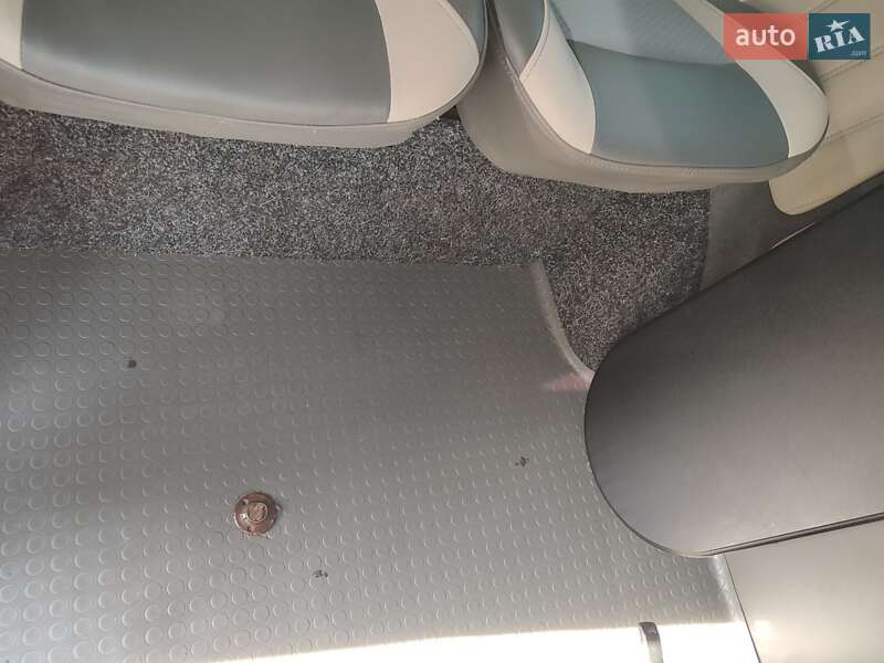 Минивэн Volkswagen Transporter 2008 в Бориславе фото 7 Минивэн Volkswagen Transporter 2008 в Бориславе